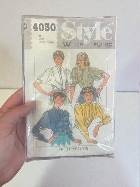 Vintage Style 4030 Puff Sleeve Blouse Sewing Pattern Size 12